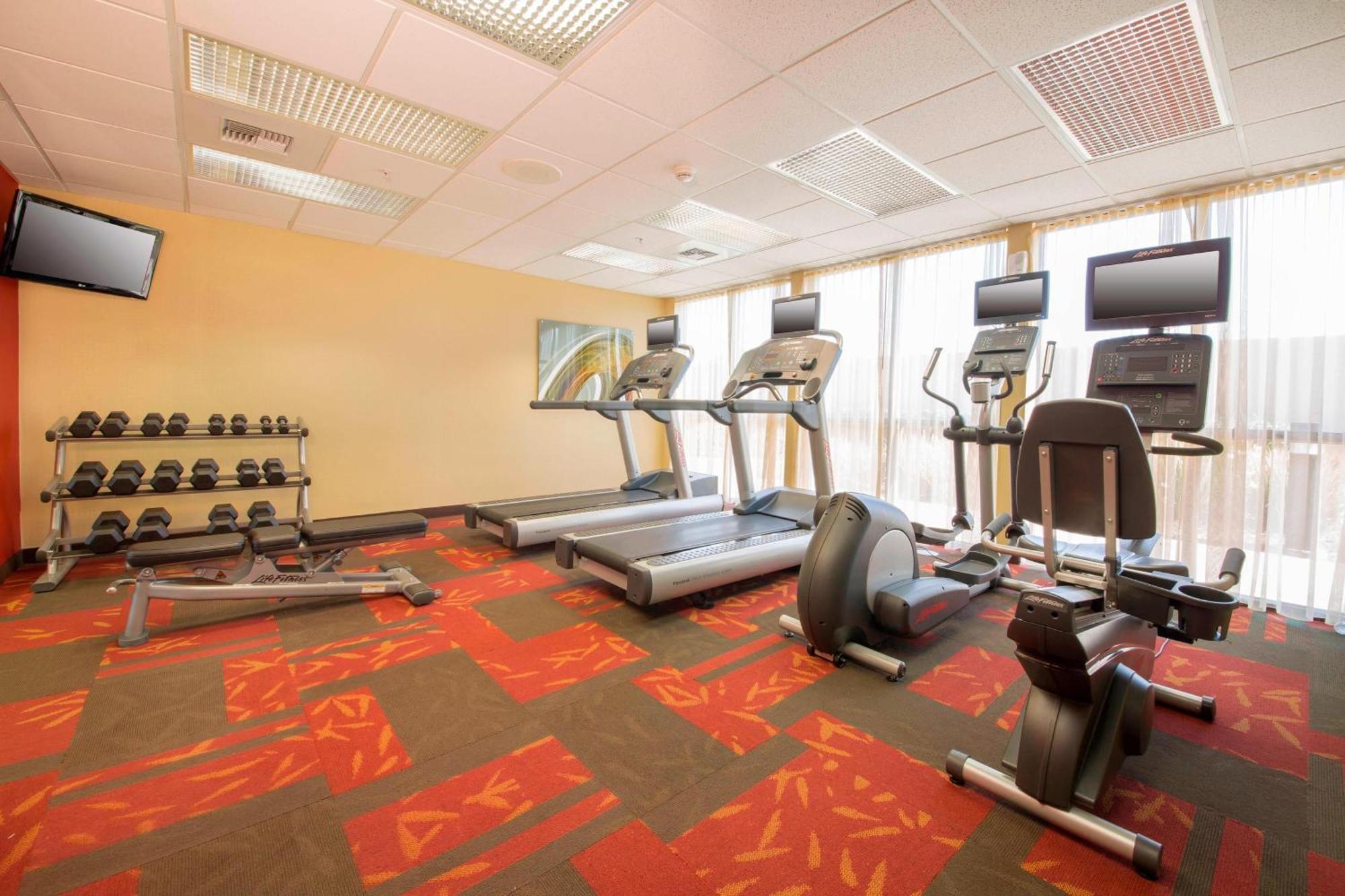 Courtyard By Marriott Sacramento Folsom Hotel Exterior foto