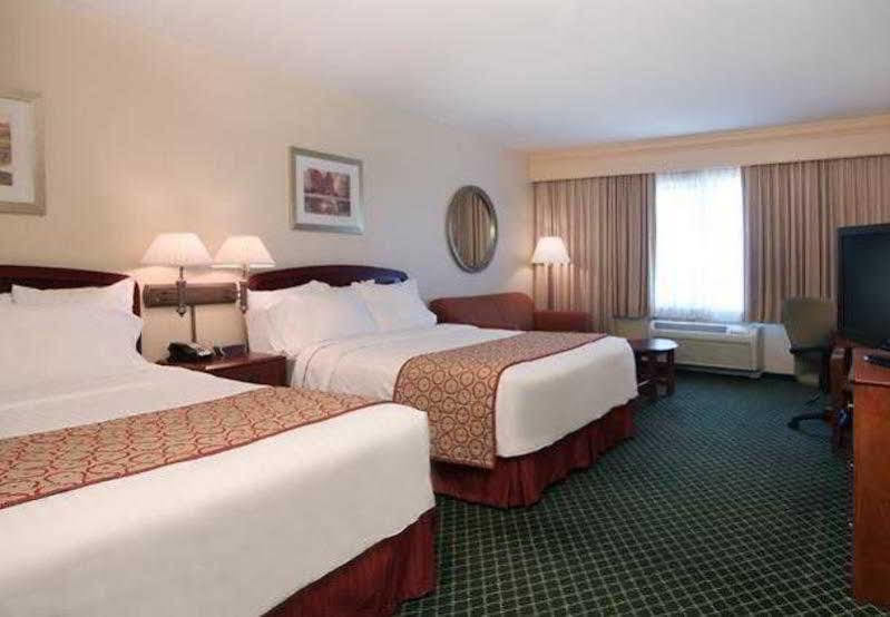 Courtyard By Marriott Sacramento Folsom Hotel Exterior foto