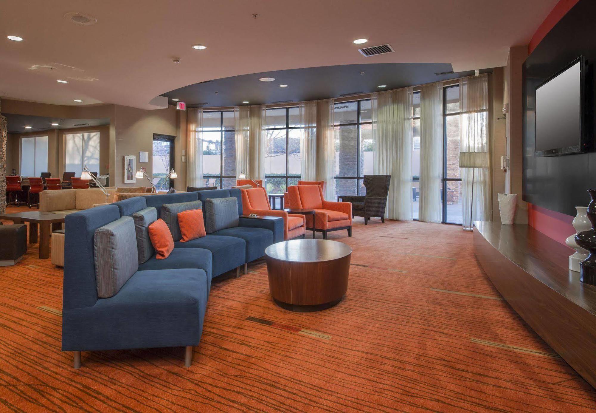 Courtyard By Marriott Sacramento Folsom Hotel Exterior foto