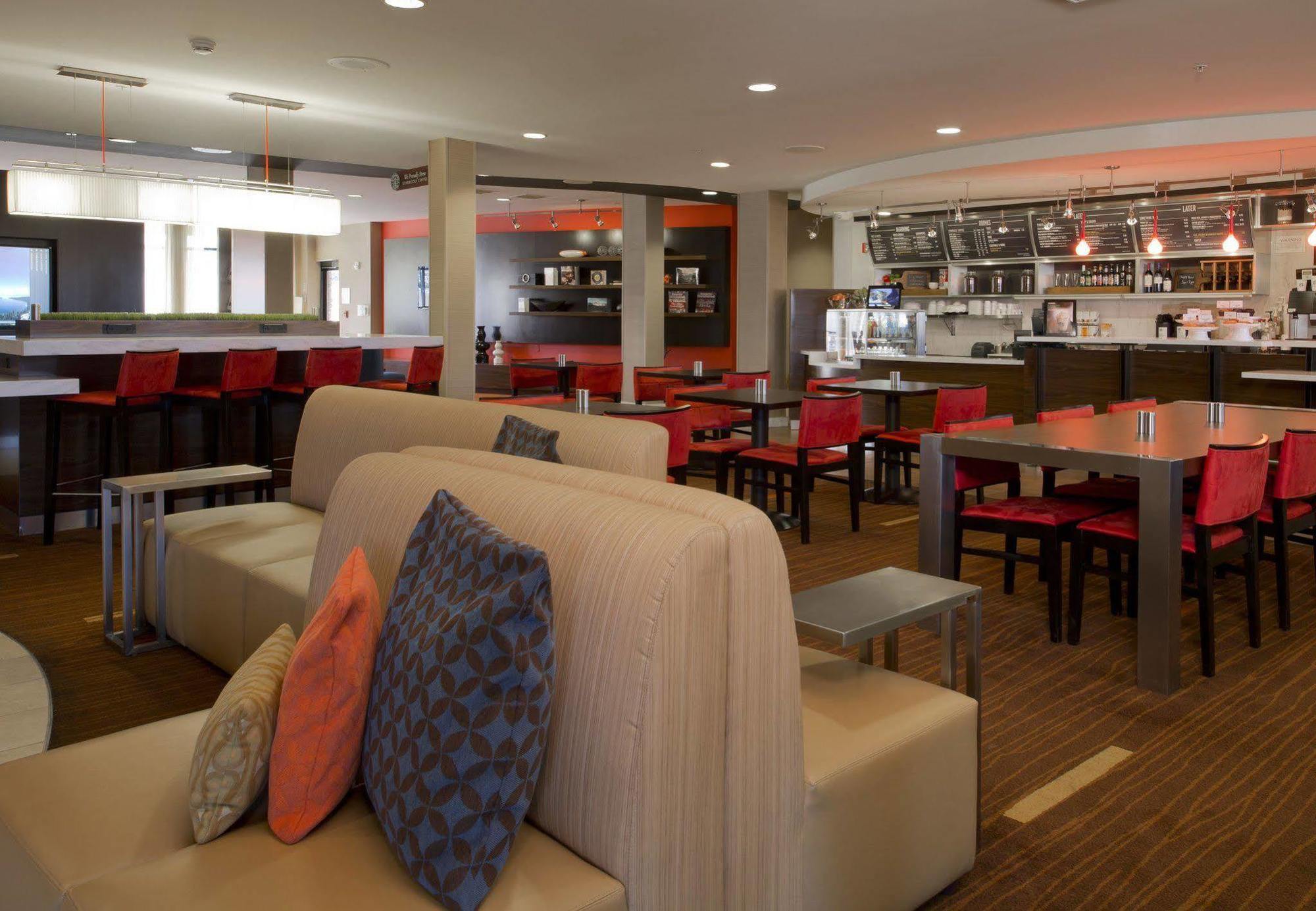 Courtyard By Marriott Sacramento Folsom Hotel Exterior foto